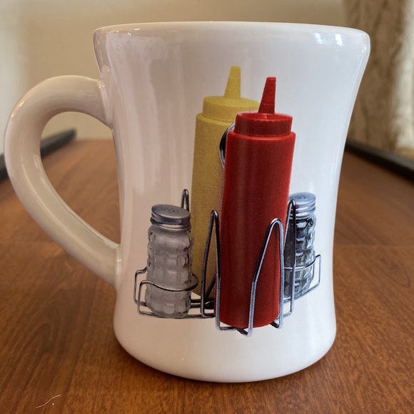 White restaurant mug/cup with salt/pepper/ ketchup/mustard pictured unique rare - Picture 2 of 11